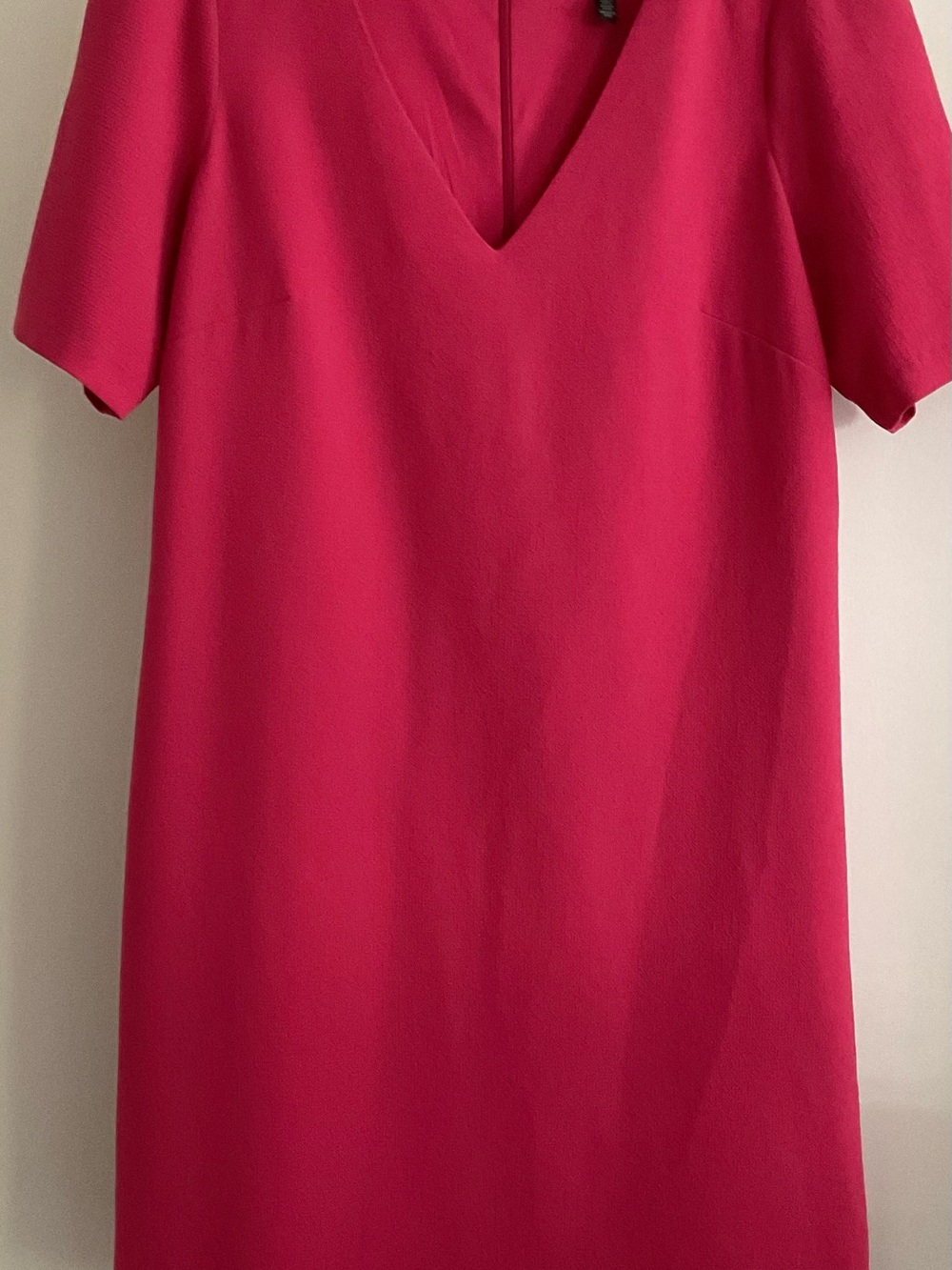 White House Black Market Hot Pink V-Neck Short Sleeve Shift Dress